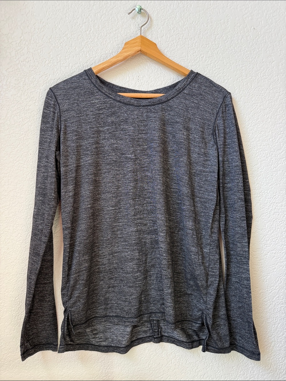 Athleta Long Sleeve Shirt Open Back Heathered Gray size Small - Picture 1 of 9